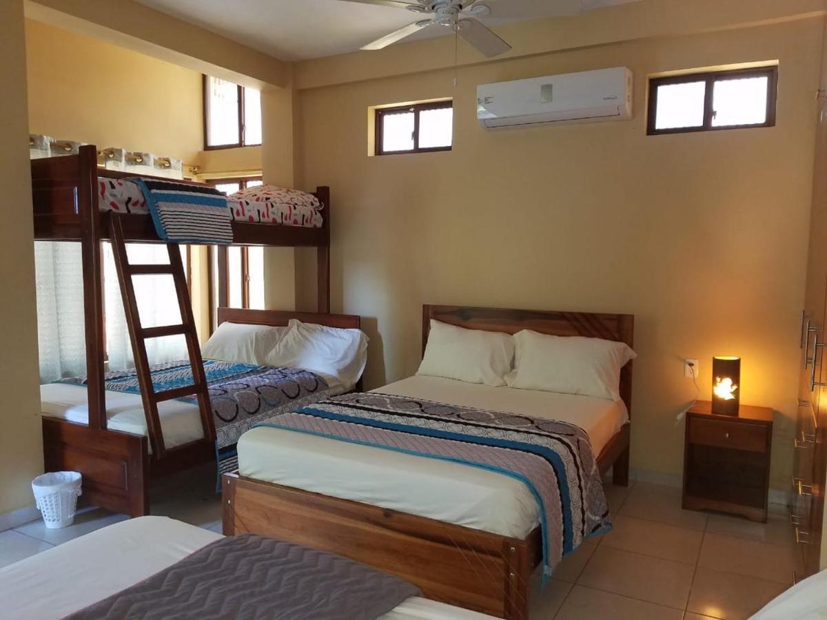 Hotel Soberao Esmeraldas Bagian luar foto